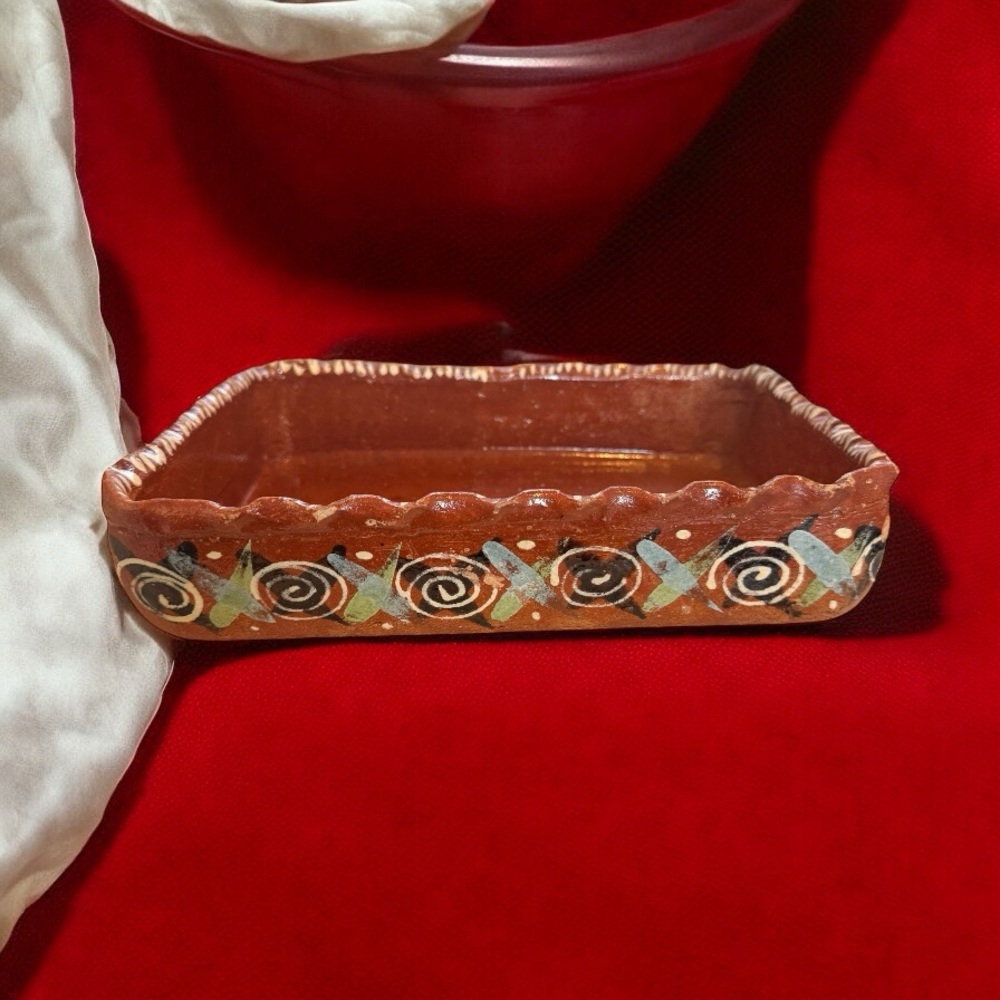 VINTAGE HANDMADE TERRACOTTA RECTANGULAR POTTERY DISH  HAND-PAINTED GEOMETRIC